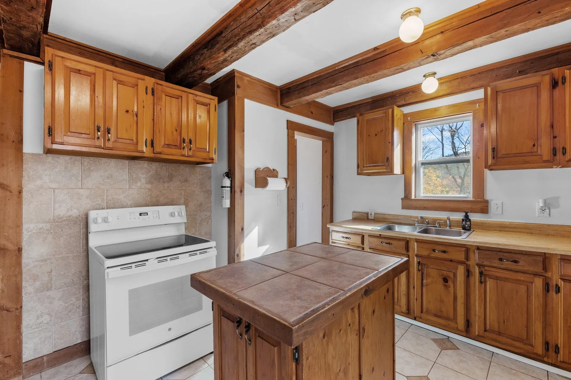 62 Merrimack Street Bristol NH 03222