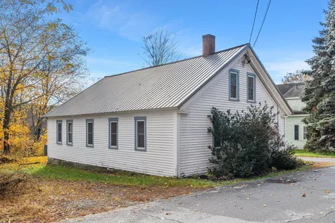 62 Merrimack Street Bristol NH 03222