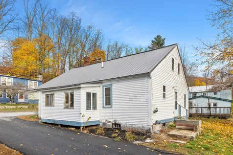 62 Merrimack Street Bristol NH 03222