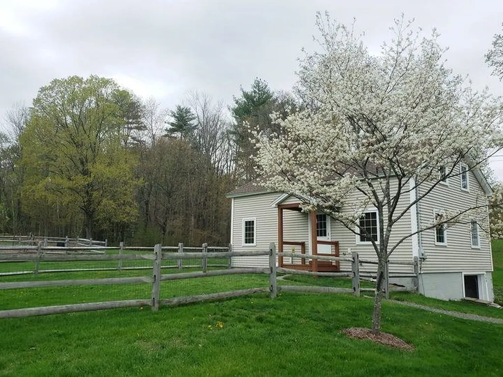 389 Chestnut Street Claremont NH 03743