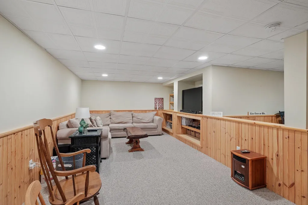 49 Pekoe Drive Concord NH 03301