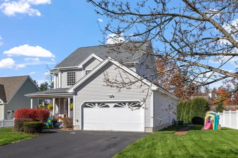 49 Pekoe Drive Concord NH 03301