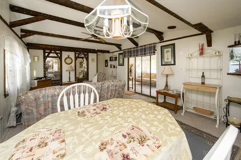 2 Oak Hill Drive Hampstead NH 03841