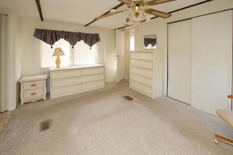 2 Oak Hill Drive Hampstead NH 03841