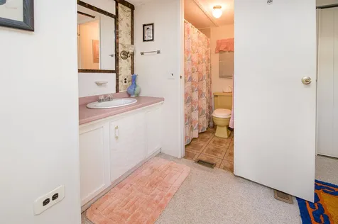 2 Oak Hill Drive Hampstead NH 03841