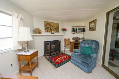2 Oak Hill Drive Hampstead NH 03841