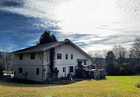 136 Lower Ridge Road St. Johnsbury VT 05819