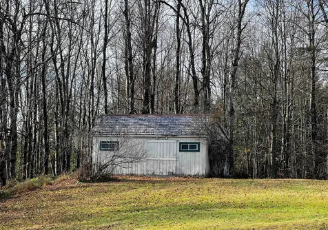 136 Lower Ridge Road St. Johnsbury VT 05819