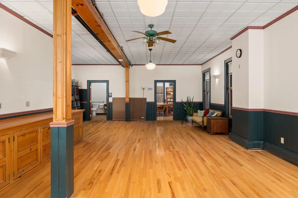 245 Main Street Bethel VT 05032