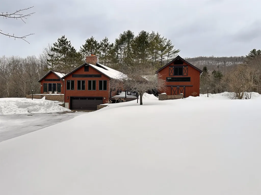 19 Rowdy Acres Chittenden VT 05737