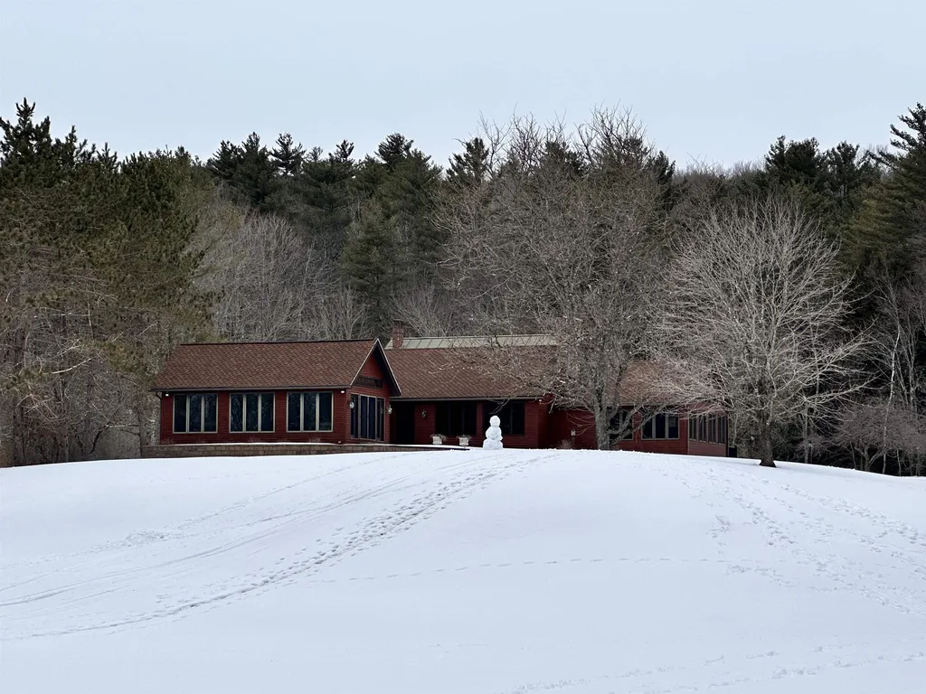 19 Rowdy Acres Chittenden VT 05737