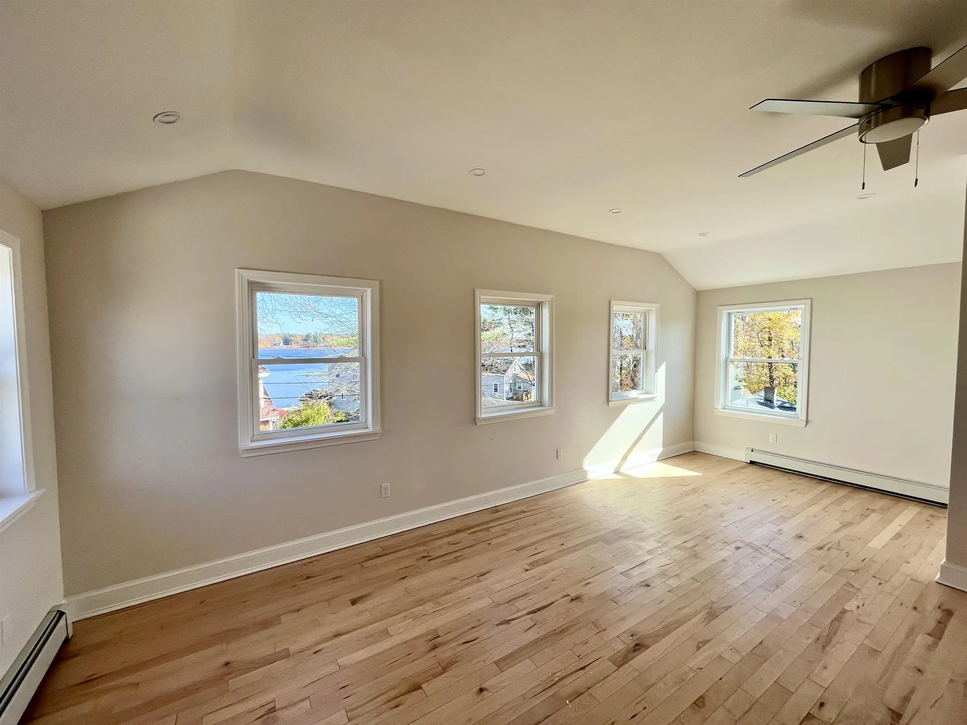 18 Wentworth Terrace Dover NH 03820