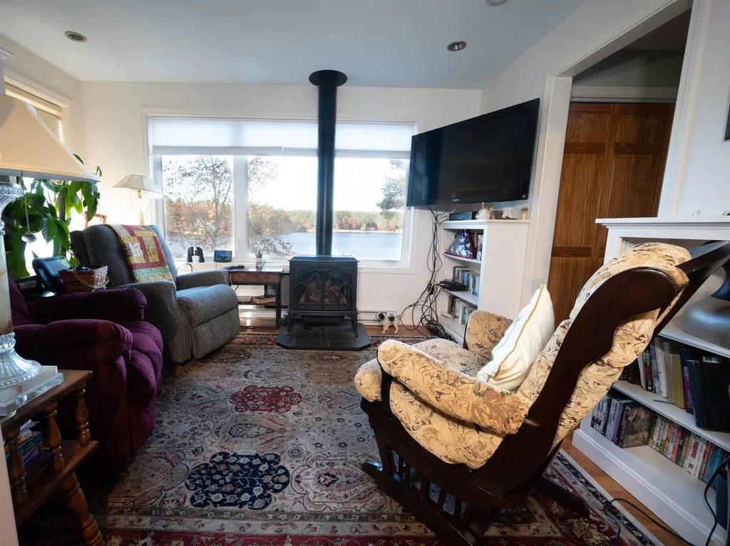 15 Hemlock Avenue Winchester NH 03470