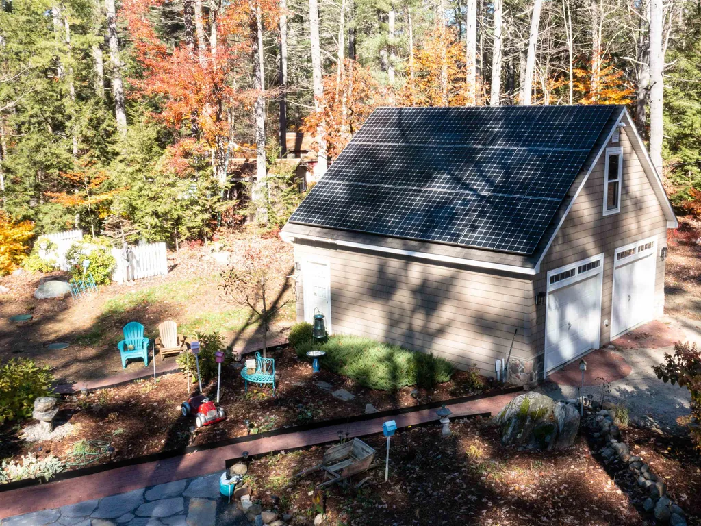 15 Hemlock Avenue Winchester NH 03470