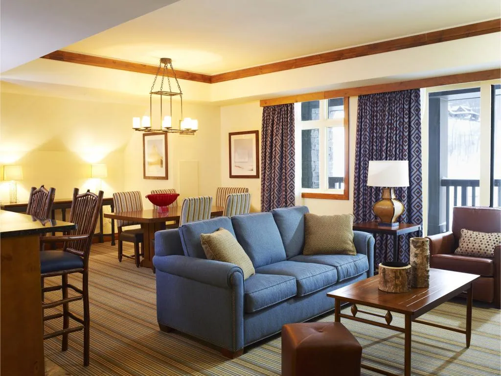 7412 Mountain Road Stowe VT 05672