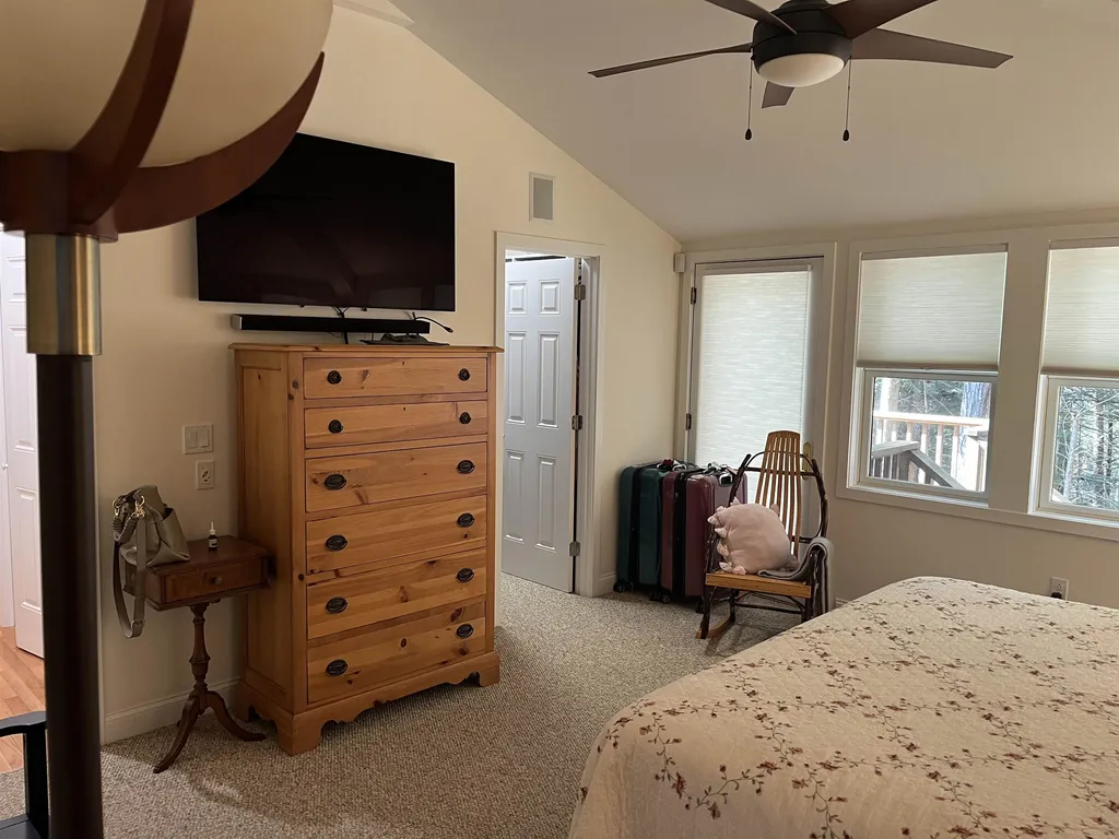 67 Granite Way Hartford VT 05001