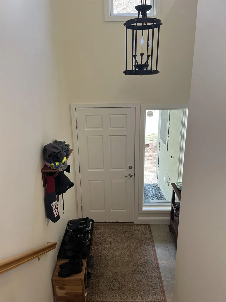 67 Granite Way Hartford VT 05001