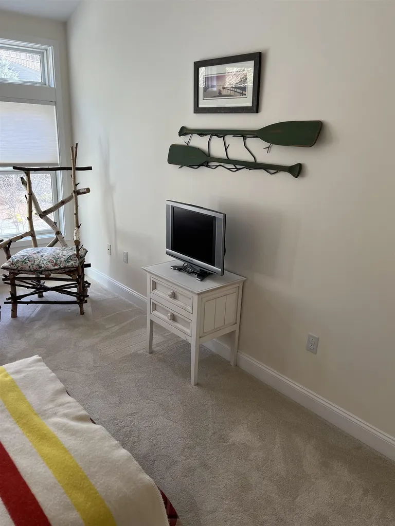 67 Granite Way Hartford VT 05001