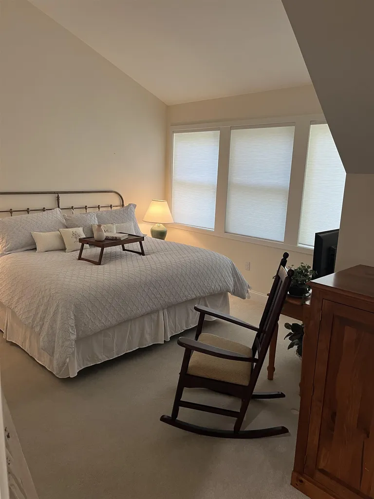 67 Granite Way Hartford VT 05001