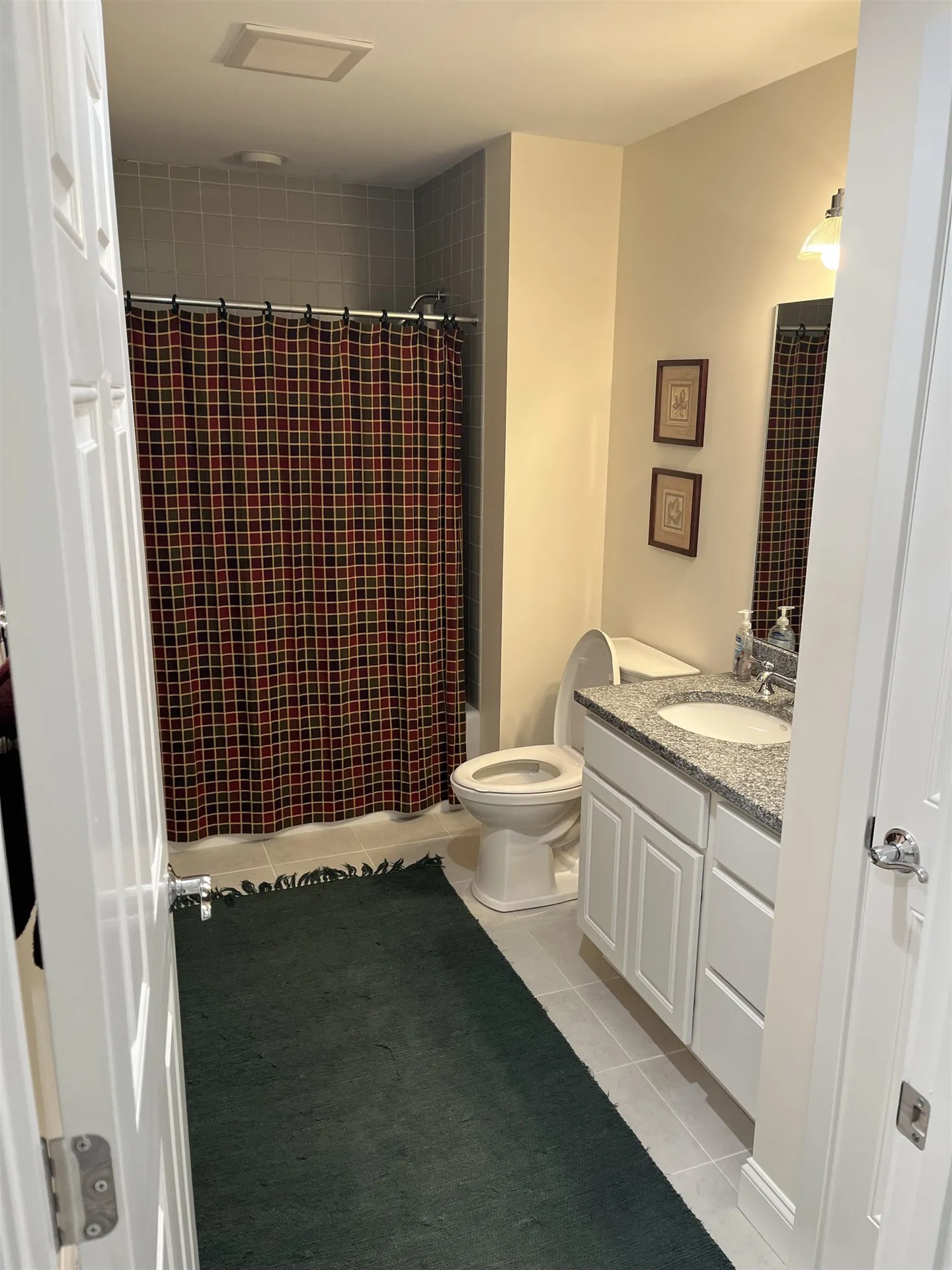 67 Granite Way Hartford VT 05001