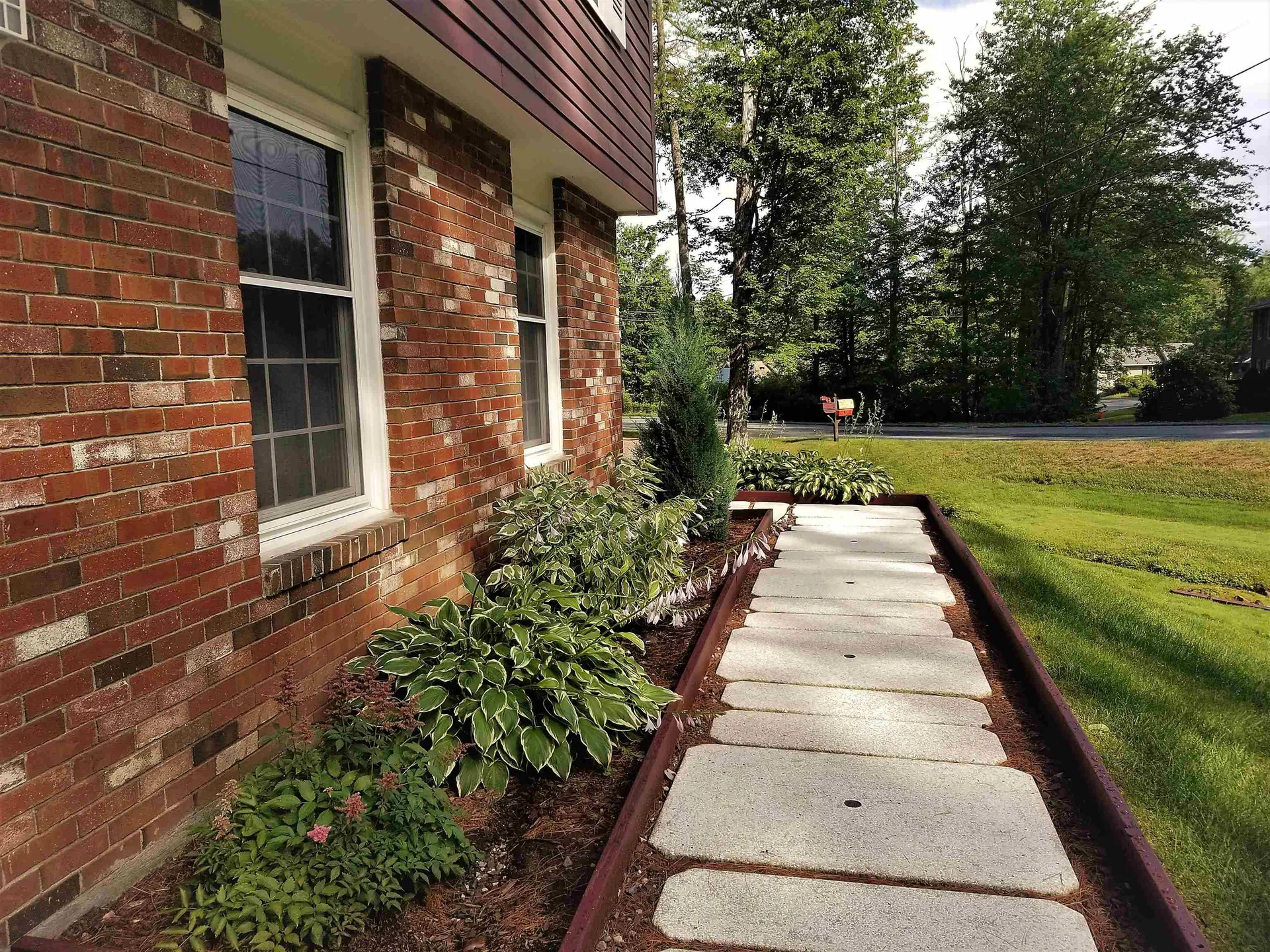 5 Ledgewood Road Claremont NH 03743