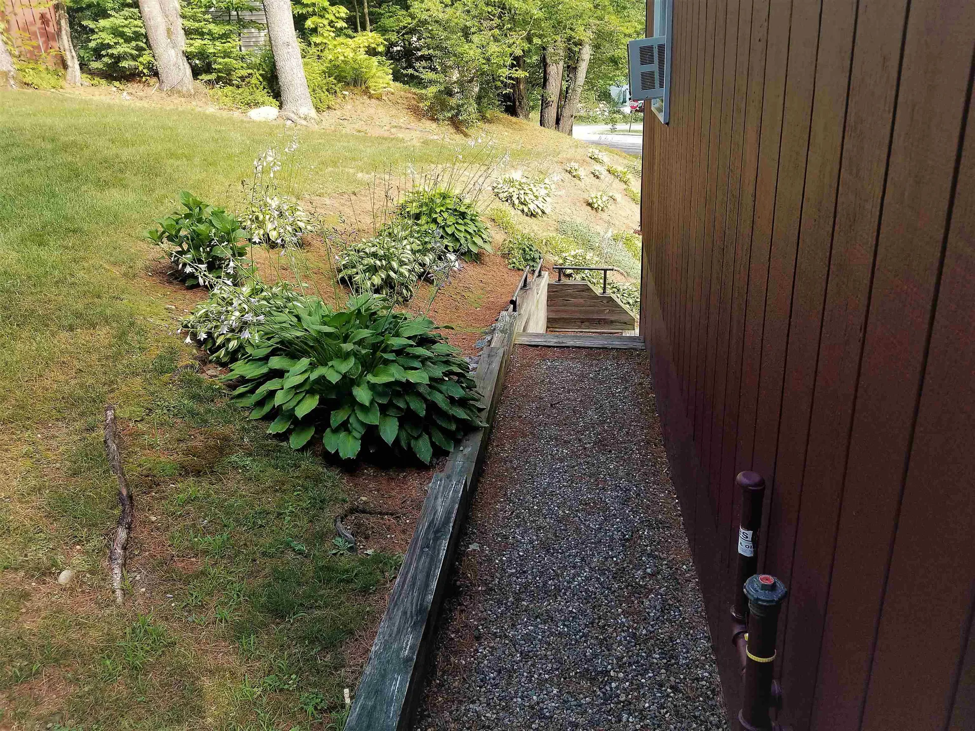 5 Ledgewood Road Claremont NH 03743