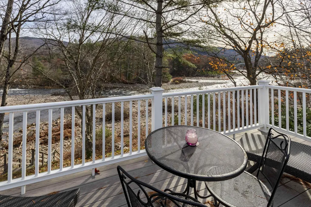 13 Daniel Webster Highway Woodstock NH 03262