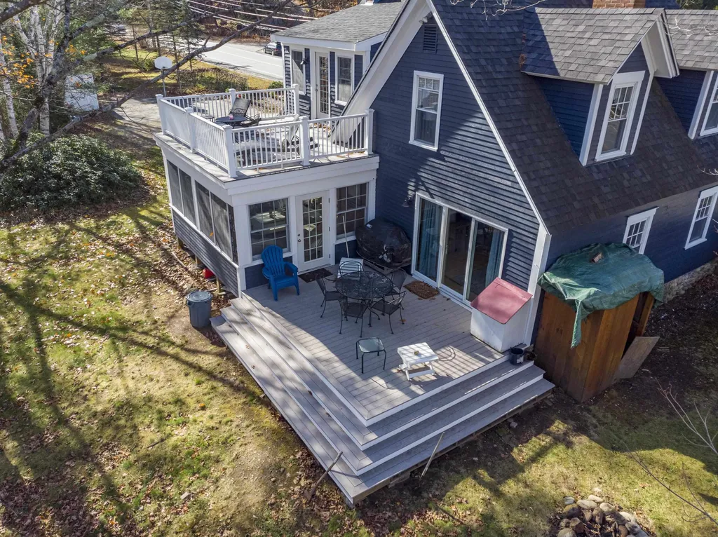 13 Daniel Webster Highway Woodstock NH 03262