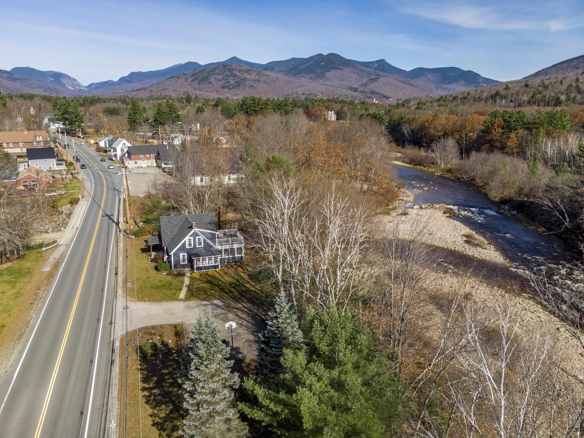 13 Daniel Webster Highway Woodstock NH 03262