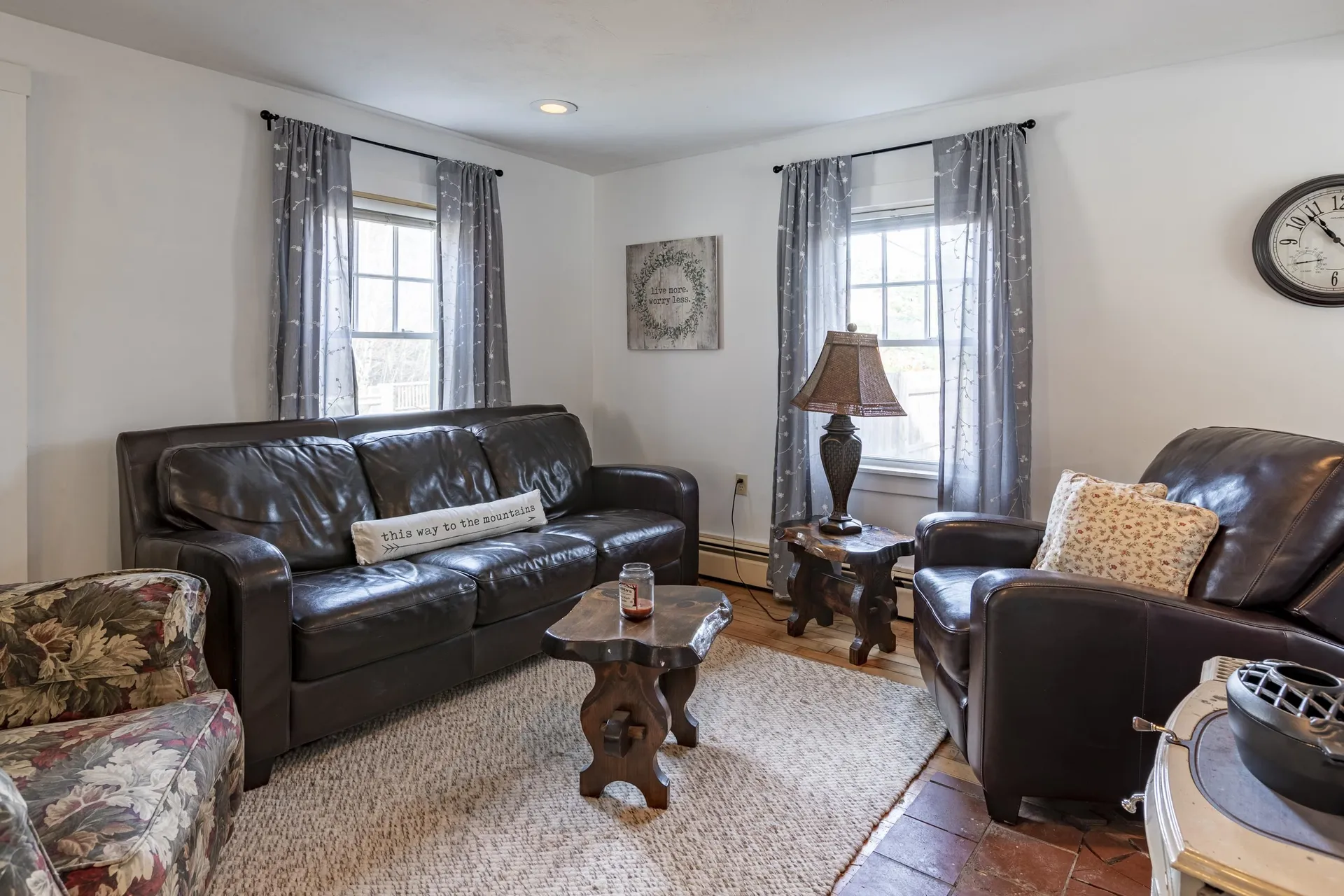 13 Daniel Webster Highway Woodstock NH 03262