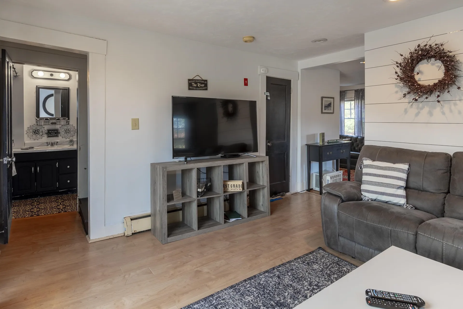 13 Daniel Webster Highway Woodstock NH 03262