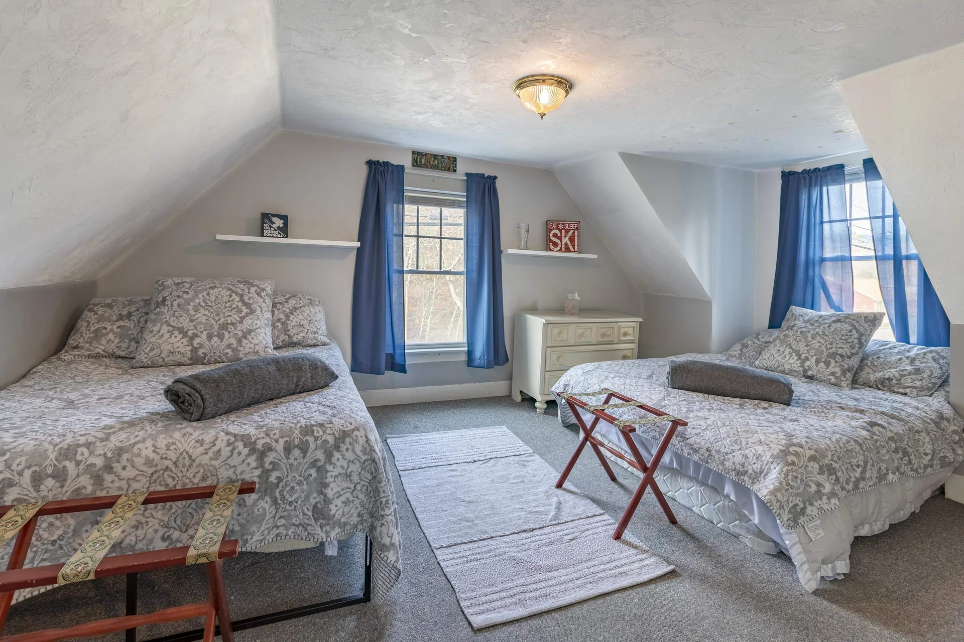 13 Daniel Webster Highway Woodstock NH 03262