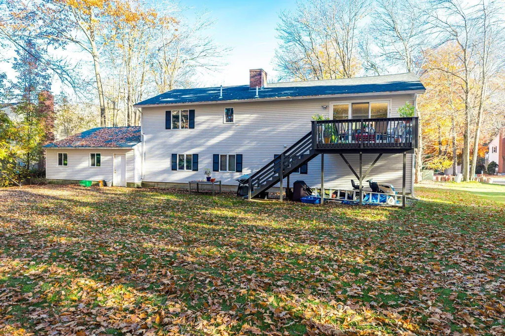 9 Taft Road Portsmouth NH 03801