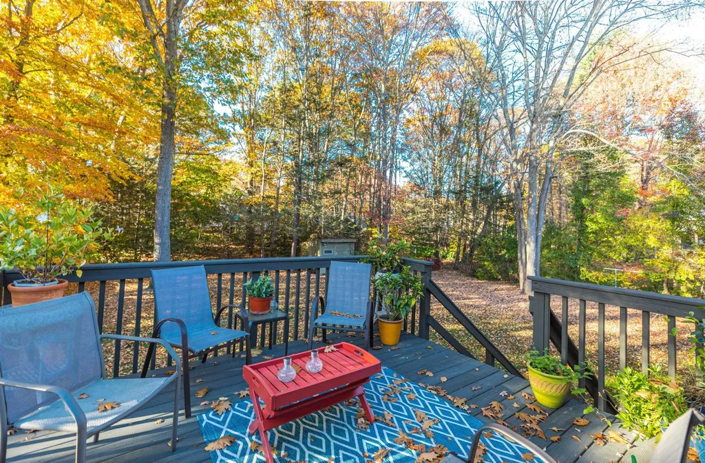 9 Taft Road Portsmouth NH 03801