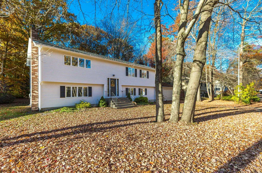 9 Taft Road Portsmouth NH 03801