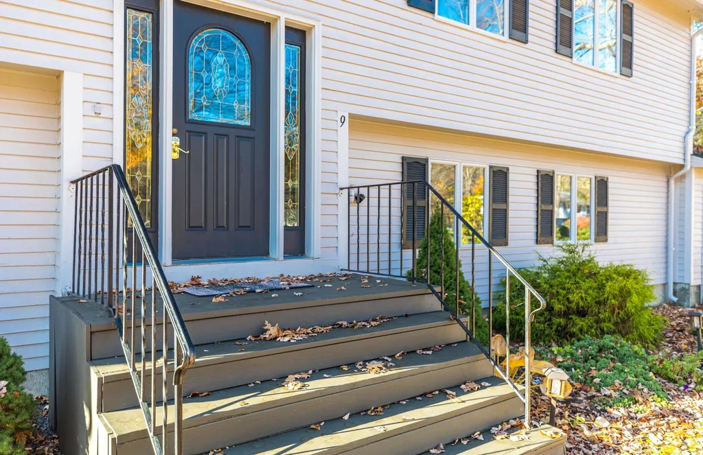 9 Taft Road Portsmouth NH 03801