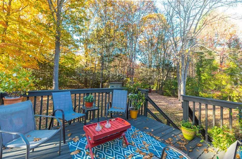9 Taft Road Portsmouth NH 03801