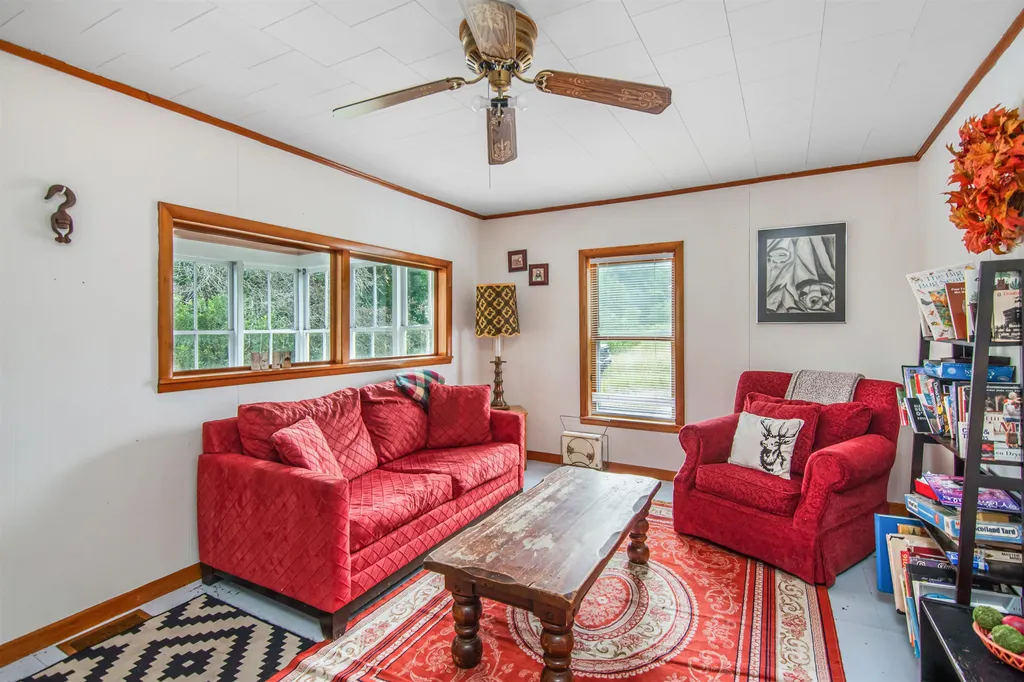 18 Lucas Road Richford VT 05476