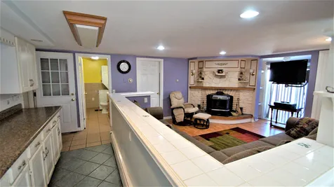 17 West Shore Drive Raymond NH 03077