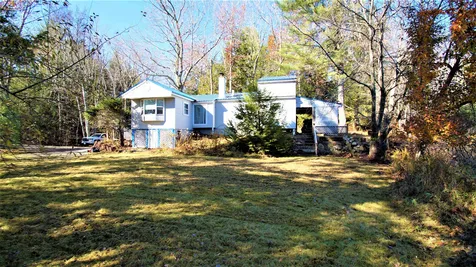 17 West Shore Drive Raymond NH 03077