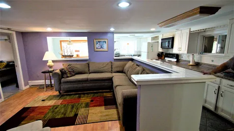 17 West Shore Drive Raymond NH 03077
