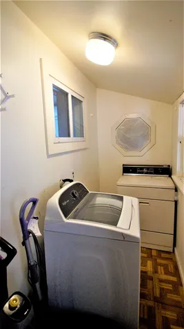 17 West Shore Drive Raymond NH 03077