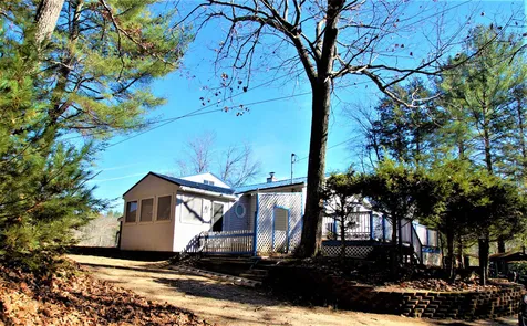 17 West Shore Drive Raymond NH 03077