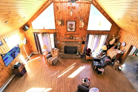 320 Foxwood Lane Derby VT 05829