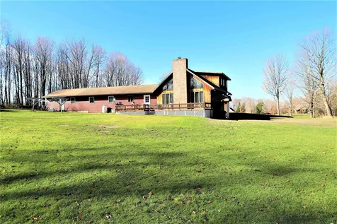 320 Foxwood Lane Derby VT 05829