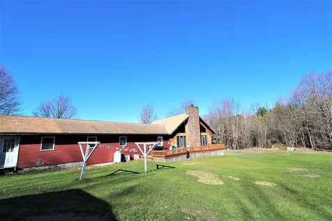 320 Foxwood Lane Derby VT 05829