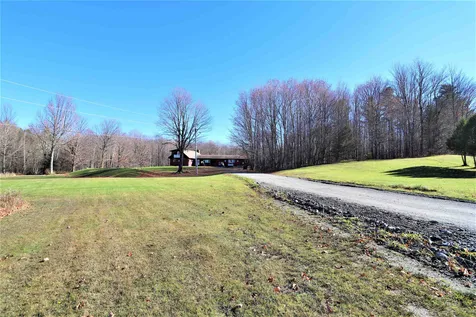 320 Foxwood Lane Derby VT 05829