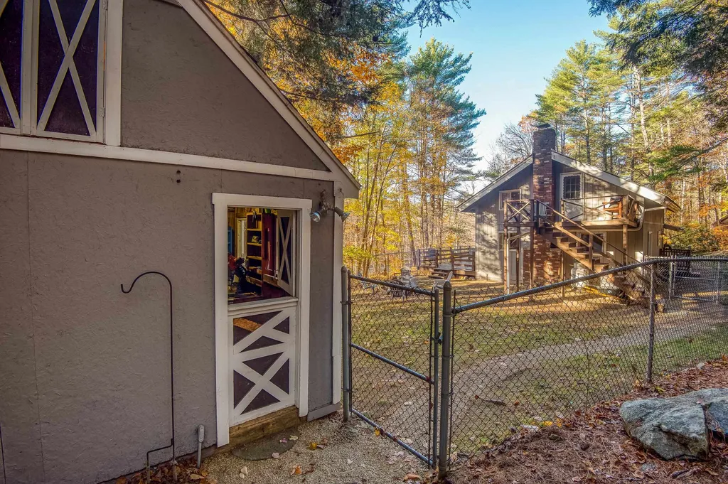 70 Pleasant Valley Road Wolfeboro NH 03894