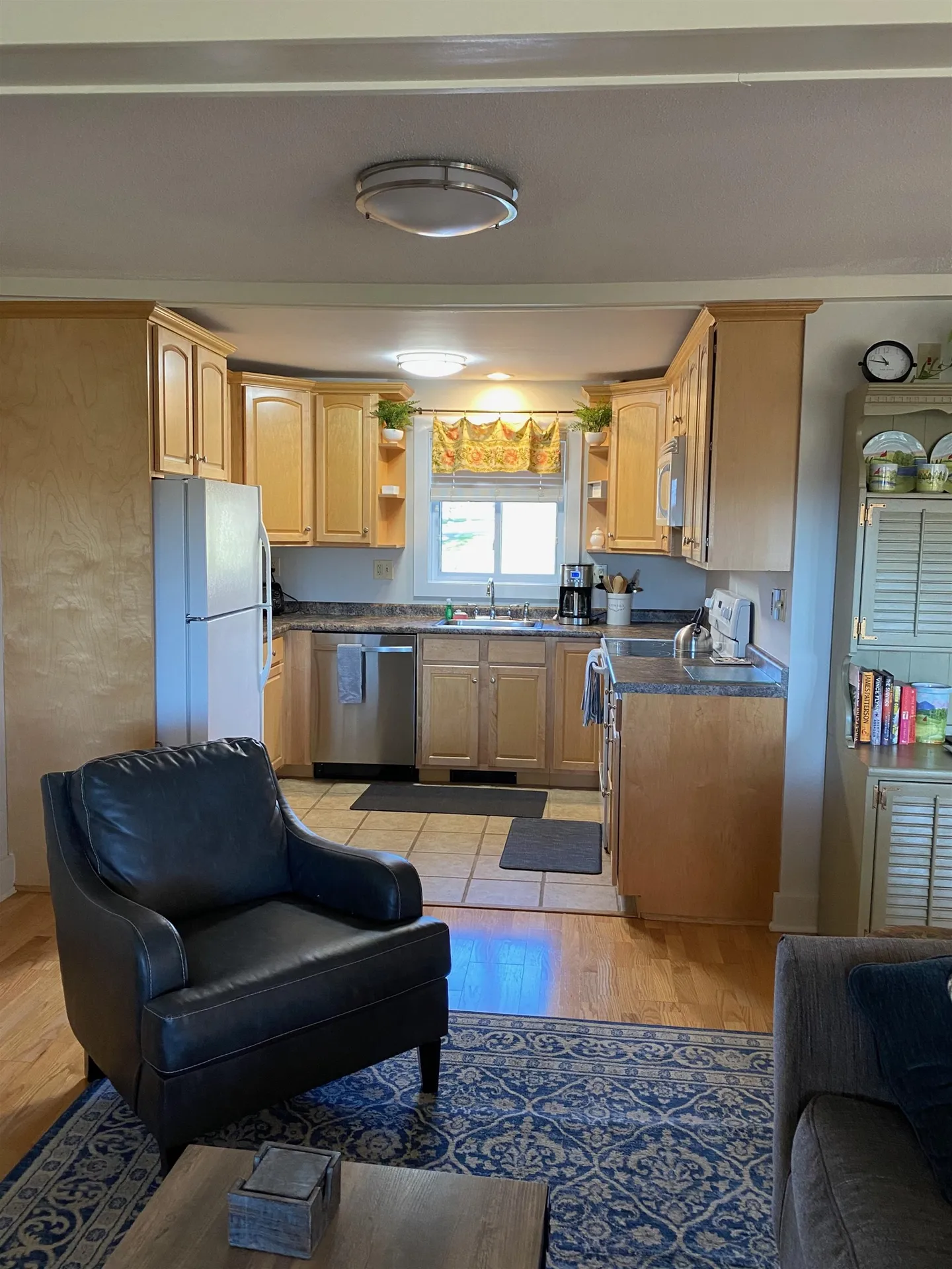 860 Murphy Road Hartford VT 05059
