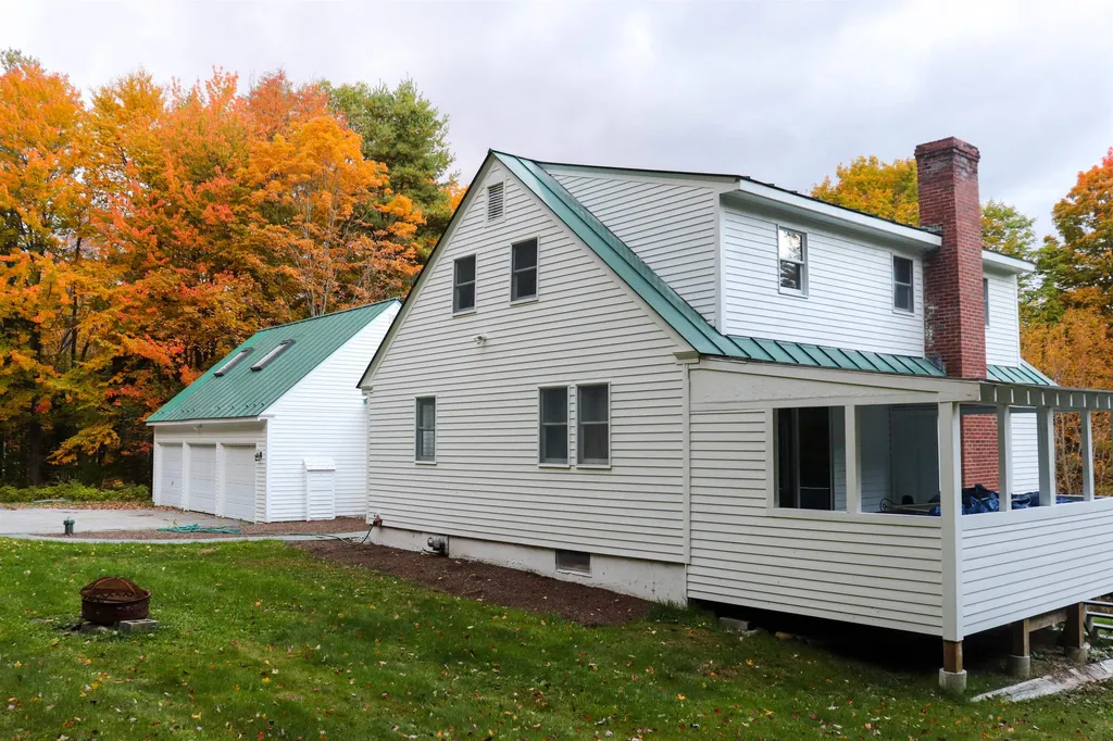 440 Pleasant Street New London NH 03257